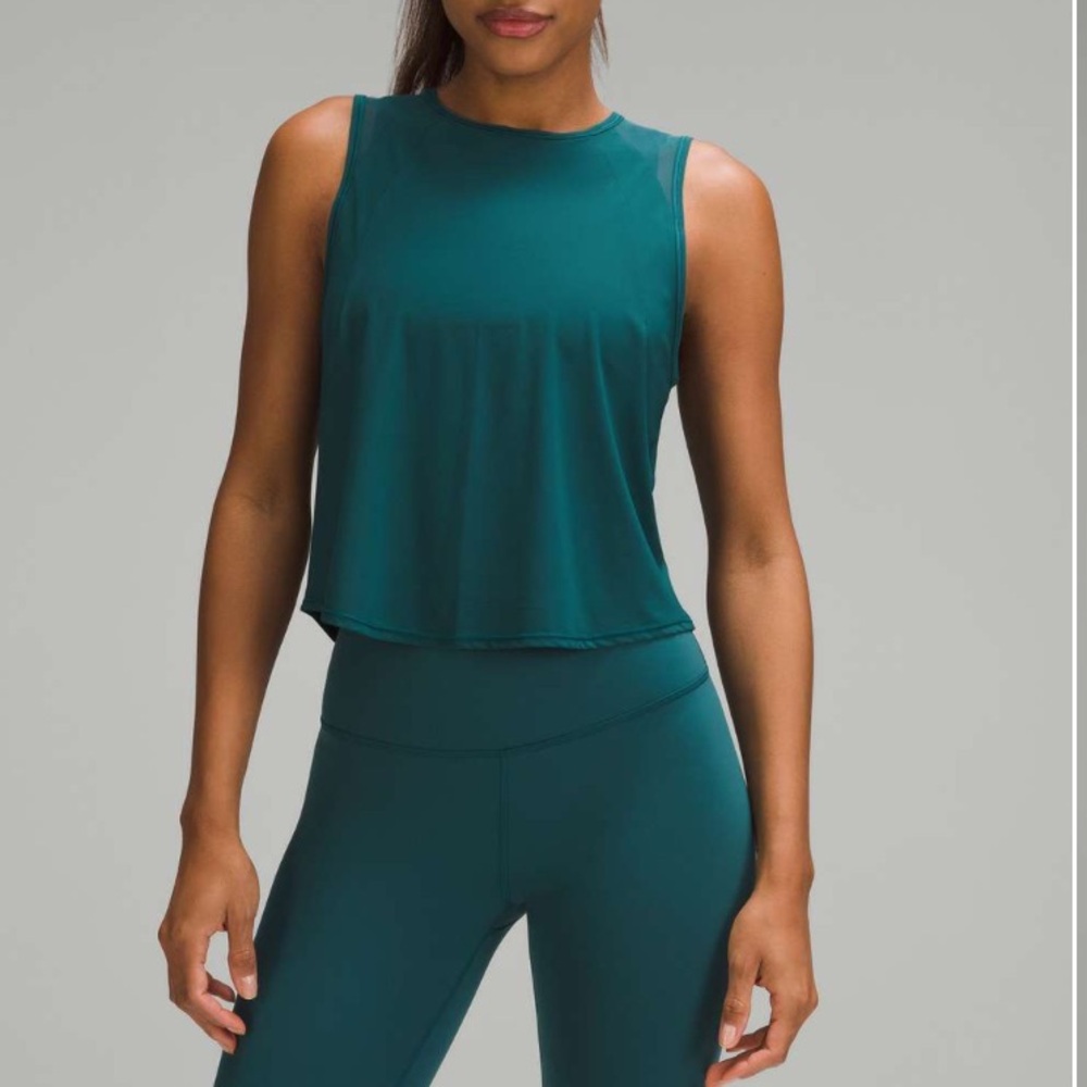 Lululemon Sculpt Cropped Tank Top